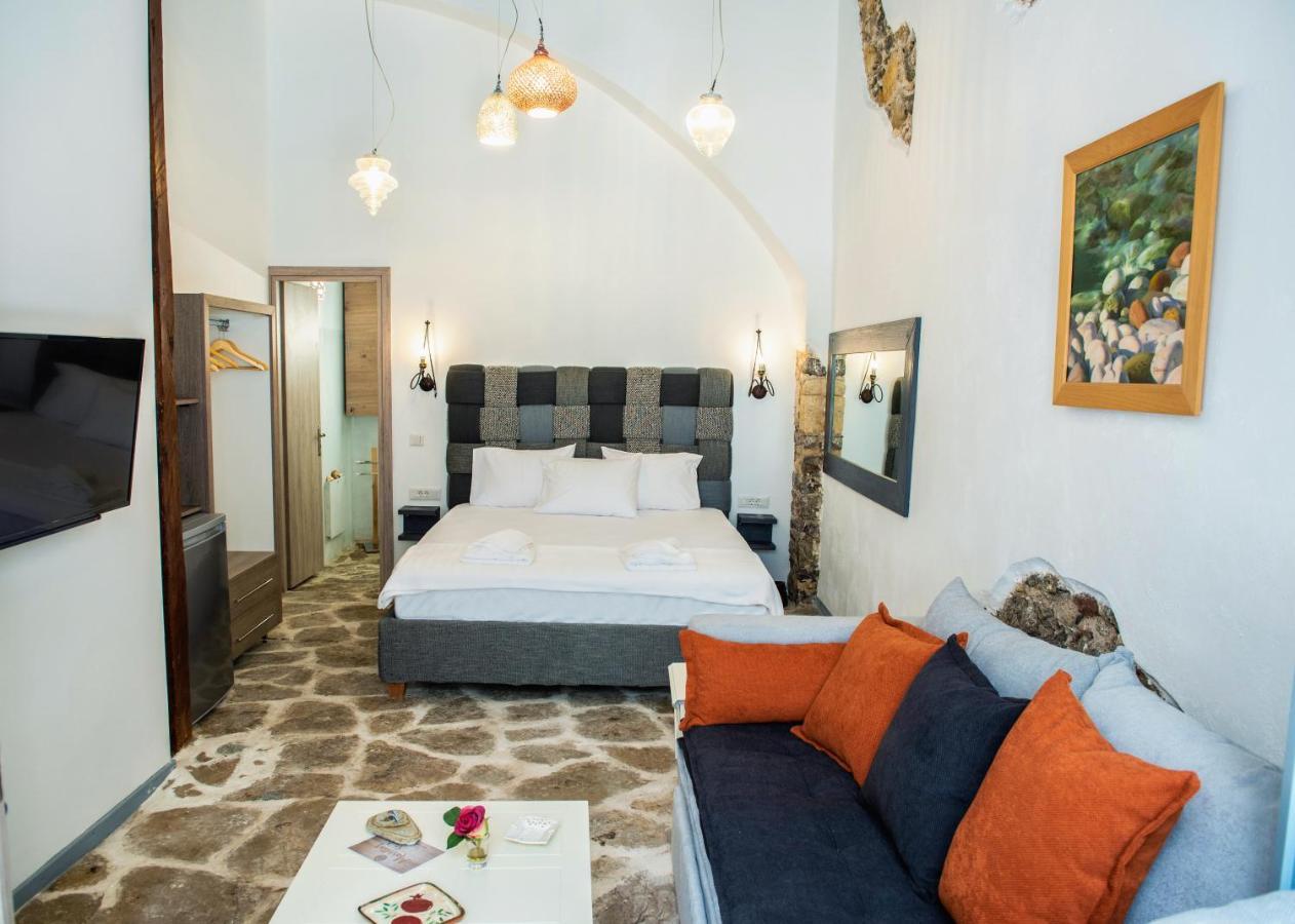 Margietta'S Suites Nafplio Bagian luar foto