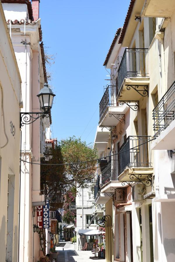 Margietta'S Suites Nafplio Bagian luar foto